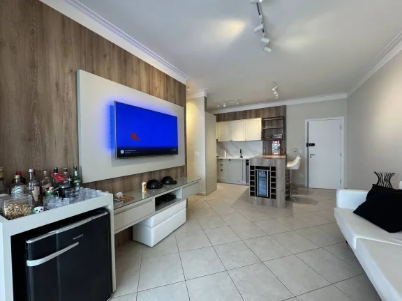 Imagem Apartamento Decorado com Sol da Manhã na Riviera à Venda