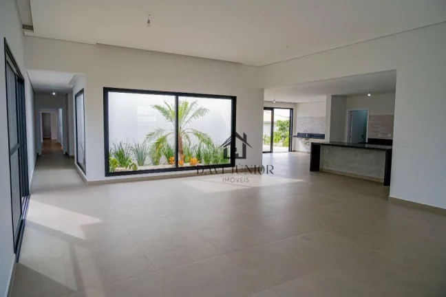 Imagem Casa com 3 suites com closet à venda, 378 m² por R$ 2.990.000 - Residencial Saint Charbel - Araçoiaba da Serra/SP