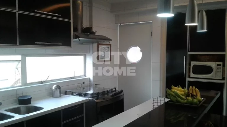 Imagem Apartamento com 117m2, 3 dormitórios ( 1 suíte ), 3 banheiros e 2 vagas na garagem. Apartamento re...