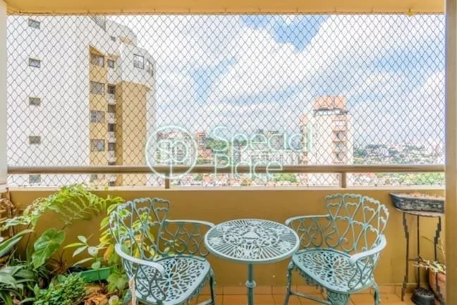 Imagem Apartamento com 3 dormitórios com armários, sendo 1 uma suíte, banheiro, ampla sala de visitas co...