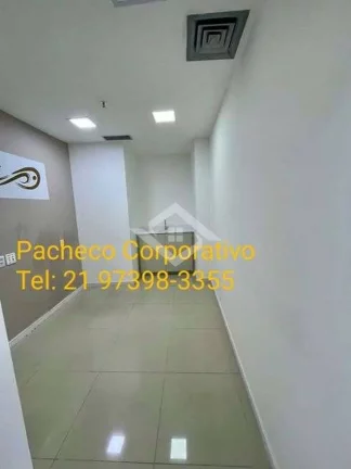 Imagem Conjunto de Salas Comerciais de 220m² em Botafogo – Frente ao Metrô!