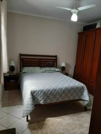 Imagem Casa à venda no bairro Carangola - Pindamonhangaba/SP