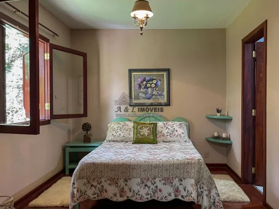 Imagem Casa à venda em Campos do Jordão: Próxima à natureza, um verdadeiro refúgio