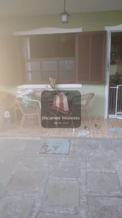 Imagem Apartamento Térreo Semi Mobiliado há 200 Mts da Praia