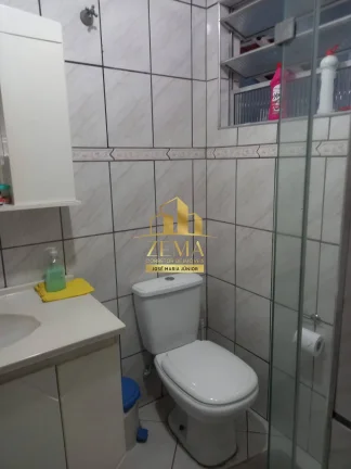 Imagem Casa com 215 m2 constr, 03 dorms, piscina, churrasqueira, sobrado edícula