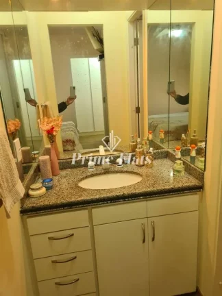 Imagem Flat disponível para locação no Twin Towers Ibirapuera, com 70m², 2 dormitórios e 2 vagas de garagem