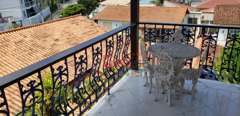 Imagem Casa com 5 dormitórios, sendo para locação 3 quartos, 300 m² - venda por R$ 950.000 ou aluguel por R$ 2.700/mês - Palmeiras - Cabo Frio/RJ