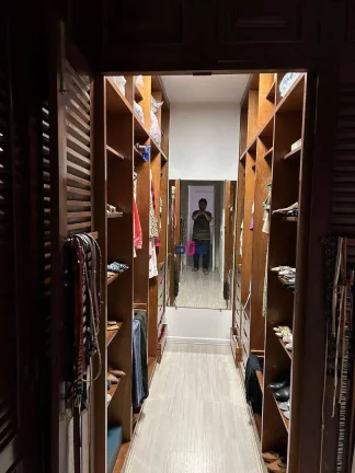 Imagem Apartamento com 2 dormitórios à venda, 98 m² por R$ 750.000,00 - Embaré - Santos/SP