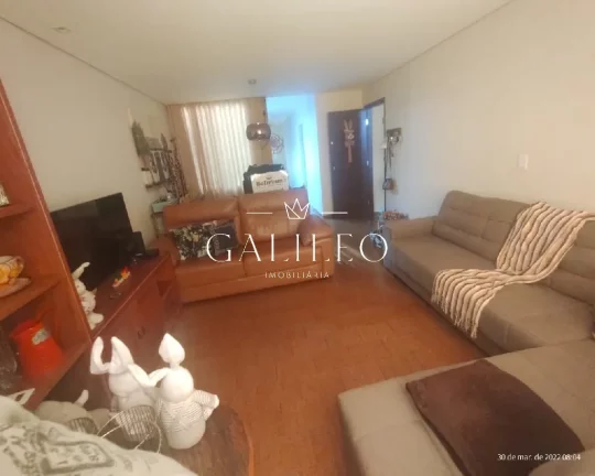 Imagem VENDE-SE Casa com 3 Dormitórios sendo 1 suite com Closet, Cozinha Ampla, Sala 2 Ambientes, Área Gourmet, Ofurô -Jardim Pacaembu - Jundiaí SP