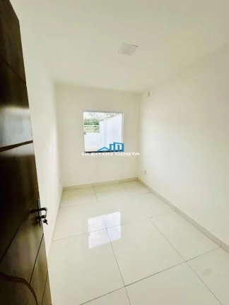 Imagem Casa para Venda em Feira de Santana, Mangabeira, 2 dormitórios, 1 banheiro, 2 vagas