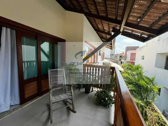 Imagem Vendo casa em condomínio fechado de alto padrão, com 300 m², 4 suítes, sala p/ 3 ambientes e 3 vagas