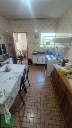 Imagem Sobrado à venda em São Paulo, Vila Liviero, com 3 quartos