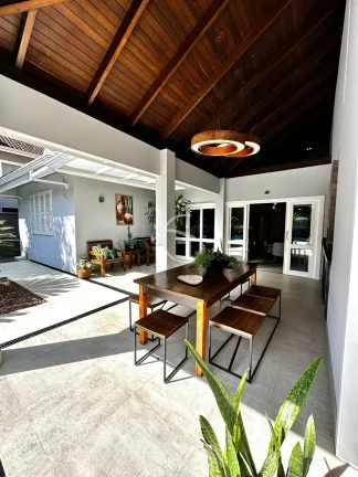 Imagem Chegando por aqui uma das casas mais lindas que já vi
