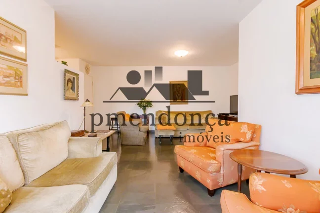 Imagem Apartamento andar baixo na Vila Madalena com 104m², 3 quartos ( 1 suíte) e 1 vaga.