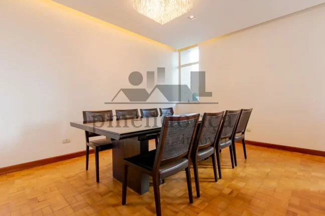 Imagem Lindo apartamento reformado na Rua Bela Cintra, pronto para morar!