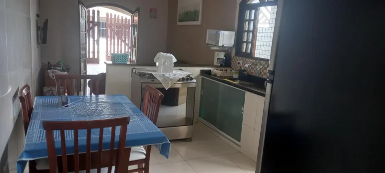 Imagem Casa para Temporada em Itanhaém, Jamaica (Praia), 3 dormitórios, 2 suítes, 1 banheiro, 2 vagas