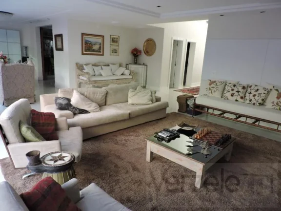 Imagem Casa / Sobrado para Venda em Balneário Camboriú / SC no bairro Praia dos Amores