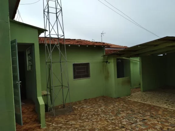 Imagem Casa a venda no Centro de Tatuí/SP.