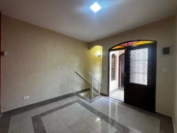 Imagem Sobrado com 3 dormitórios à venda, 207 m² por R$ 600.000,00 - Vila Mazza - Suzano/SP