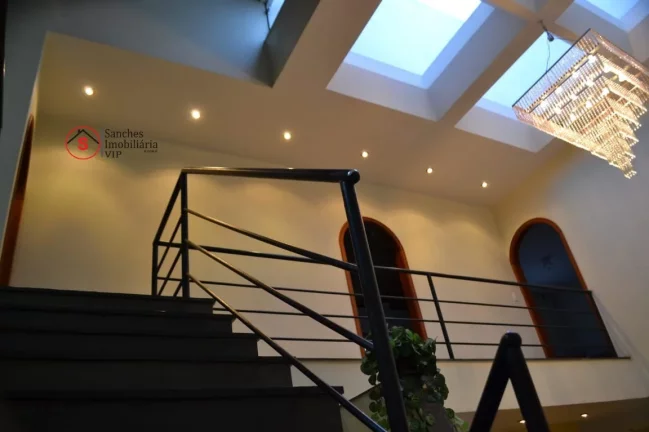 Imagem SOBRADO A VENDA NA VILA ZELINA, COM 3 SUÍTES. A 6 MINUTOS A PÉ DO METRÔ VILA PRUDENTE. QUINTAL COM JARDIM E ESPAÇO GOURMET, GARAGEM PARA 6 CARROS