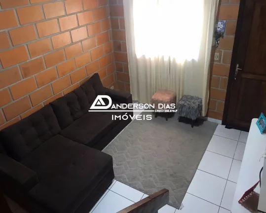 Imagem Sobrado com 2 dormitórios à venda, 103 m² por R$ 259.000 - Pontal de Santa Marina - Caraguatatuba/SP