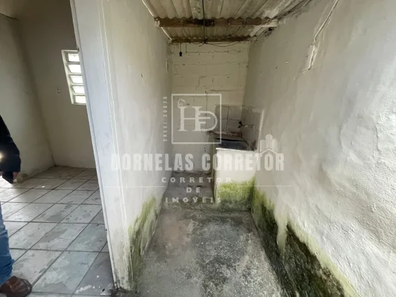 Imagem 3 CASAS PRONTAS COM 2 QUARTOS, 1 WC, COZINHA, SALAS E QUINTAL