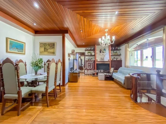 Imagem Casa à venda, 148 m² por R$ 900.000,00 - Alto - Teresópolis/RJ