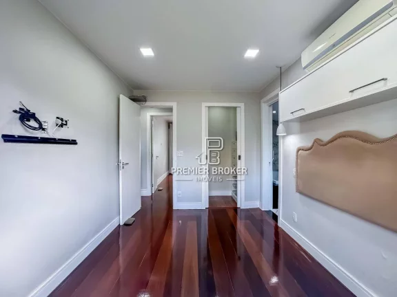 Imagem Casa à venda, 115 m² por R$ 850.000,00 - Albuquerque - Teresópolis/RJ