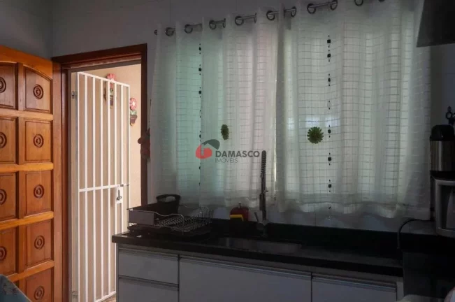 Imagem Sobrado à venda 3 Quartos, 1 Suite, 2 Vagas, Vila Alpina, São Paulo - SP