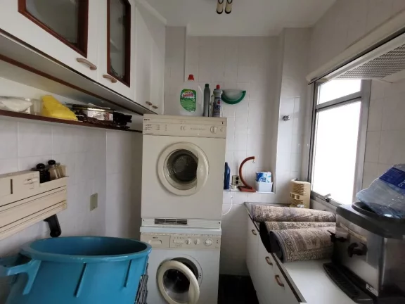 Imagem TOMBO – COBERTURA DUPLEX, LOCALIZAÇÃO PRIVILEGIADA, AMPLO, CLARO E SUPER AREJADO, 130 M² ÚTEIS, GARAGEM NO PRÉDIO.