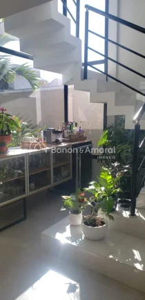 Imagem Sobrado à Venda no Condomínio Terra Das Estancias em Paulínia/SP

3 Suítes (1 Master + Amplo Clo...