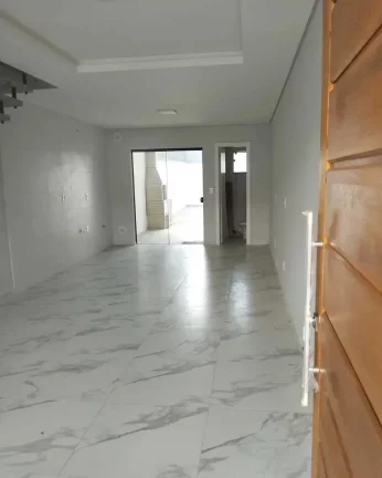 Imagem Geminado com 3 dormitórios sendo 1 suíte e 2 vagas - Aventureiro | Joinville/SC
