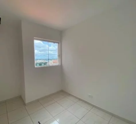 Imagem Sobrado com 2 Quartos no Tatuquara - 59 m² - R$300 mil
