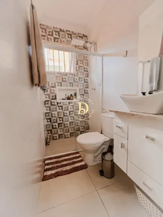 Imagem Casa - Jardim das Industrias - 4 domitórios (1 suite) - 204 m2