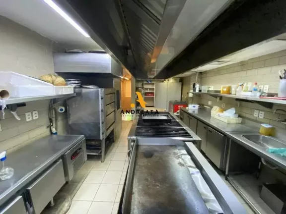 Imagem Barra da Tijuca - O2 Corporate Offices - Alugo Maravilhosa loja montada para restaurante - Aluguel R$15mil.