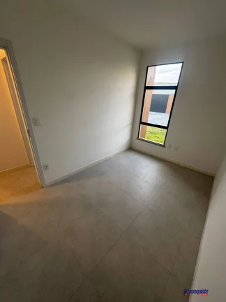 Imagem VENDO/ALUGO CASA DE 3 DORMITORIOS SENDO UMA SUITE NO CONDOMINIO HAUTE-SIM