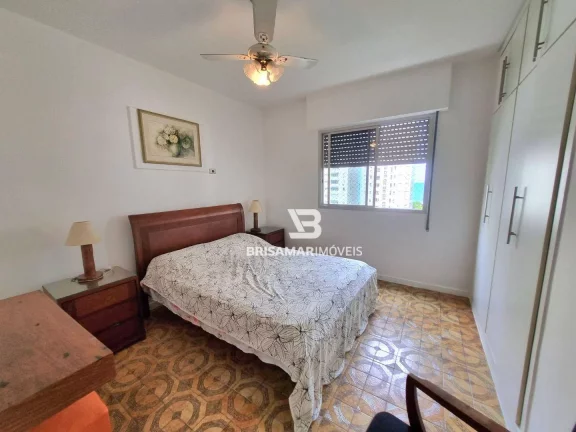 Imagem PITANGUEIRAS- UMA QUADRA DA PRAIA , VISTINHA PARA O MAR , GARAGEM NO PRÉDIO.