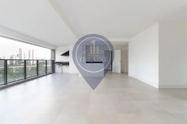 Imagem Apartamento de Luxo com 2 Suítes e 2 Vagas no Jardim Fonte do Morumbi, São Paulo-SP! Venha Conferir!