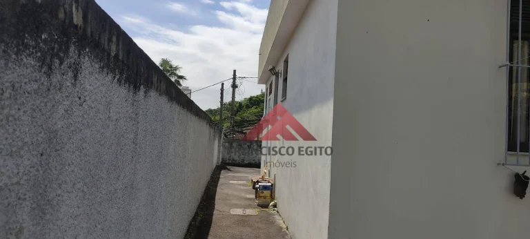 Imagem Casa com 3 dormitórios à venda, 90 m² por R$ 370.000,00 - Santa Rosa - Niterói/RJ