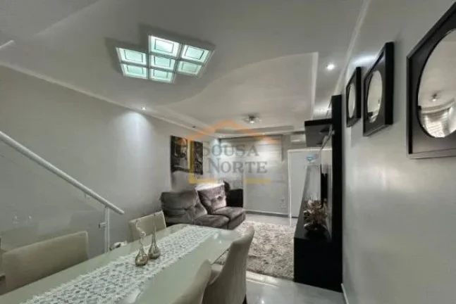 Imagem Casa em condomínio com 90 m². Possui 3 dormitórios, sendo 1 suíte, 3 banheiros, sendo 2 lavabos,...
