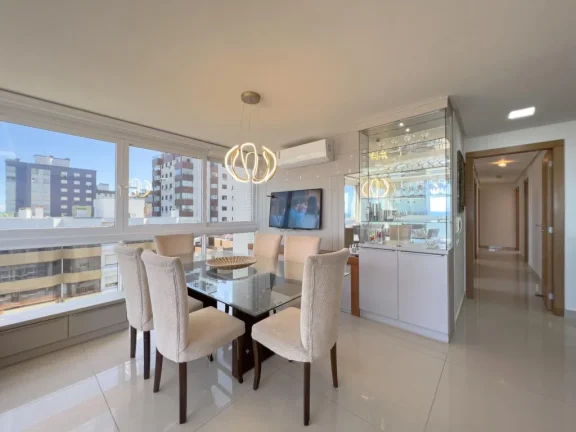 Imagem Apartamento 4 Dormitórios - Bairro Centro