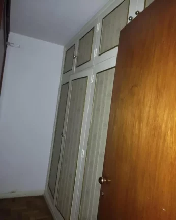 Imagem Lindo sobrado 2dormitoris 1vaga edícula 2 banheiros atrás do Habibs raposo FL55