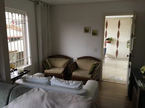 Imagem CASA ASSOBRADADA COM 3 DORMITÓRIOS PARA VENDA, AO LADO DO LARGO DA VILA ZELINA. 2 VAGAS DE GARAGEM, QUINTAL, CHURRASQUEIRA. A 12 MINUTOS A PÉ DO METRÔ
