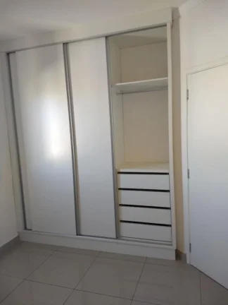 Imagem Apto novo - sala 2 ambientes com sacada, armários, 3 dormitórios, 1 suite, 1 vaga, próximo de sup...