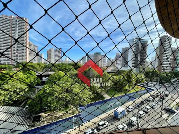 Imagem Apartamento à venda, 198 m² por R$ 750.000,00 - Meireles - Fortaleza/CE