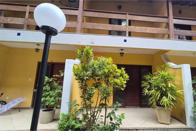 Imagem Casa a venda com 2 quartos, 70 m² em Jardim Sulacap - Rio de Janeiro