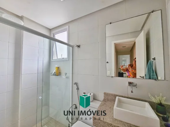 Imagem Imperdível ! Apto com vista para o mar 4 quartos/2suítes e 3 vagas de garagem na Praia do Morro .