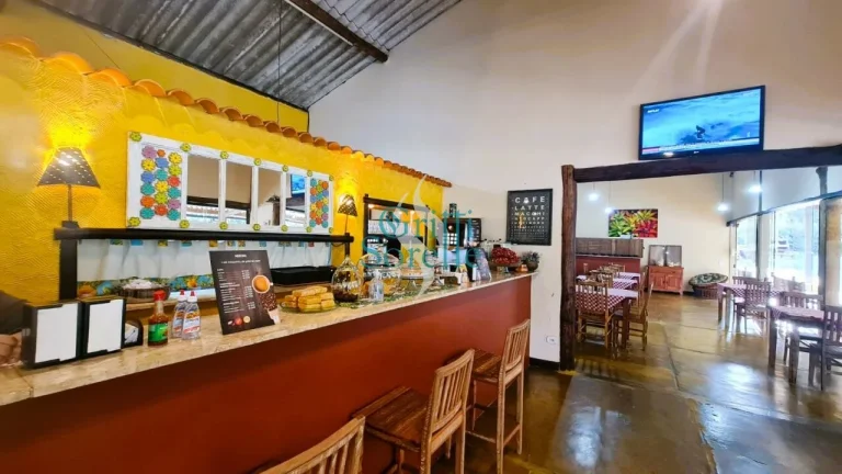 Imagem Restaurante/Ponto Comercial à Venda no Pé da Serra - Ubatuba / SP.