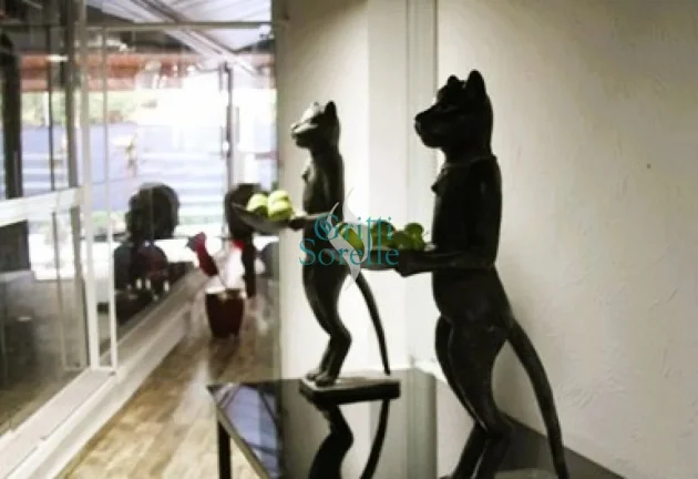 Imagem Casa Térrea à Venda na Vila Madalena - São Paulo/SP.