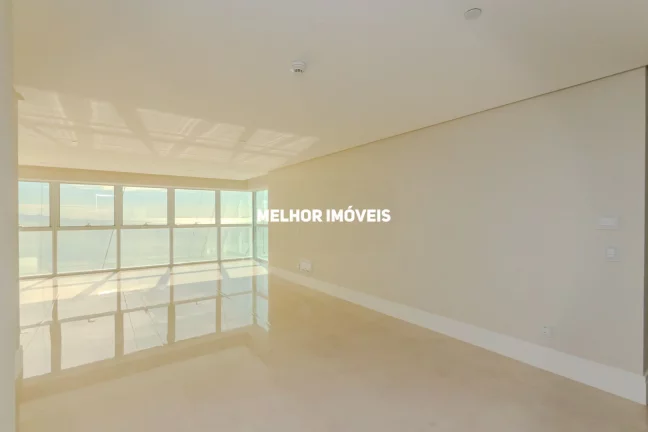 Imagem Apartamento frente mar com 4 dormitórios e uma vista maravilhosa de Balneário Camboriú - SC